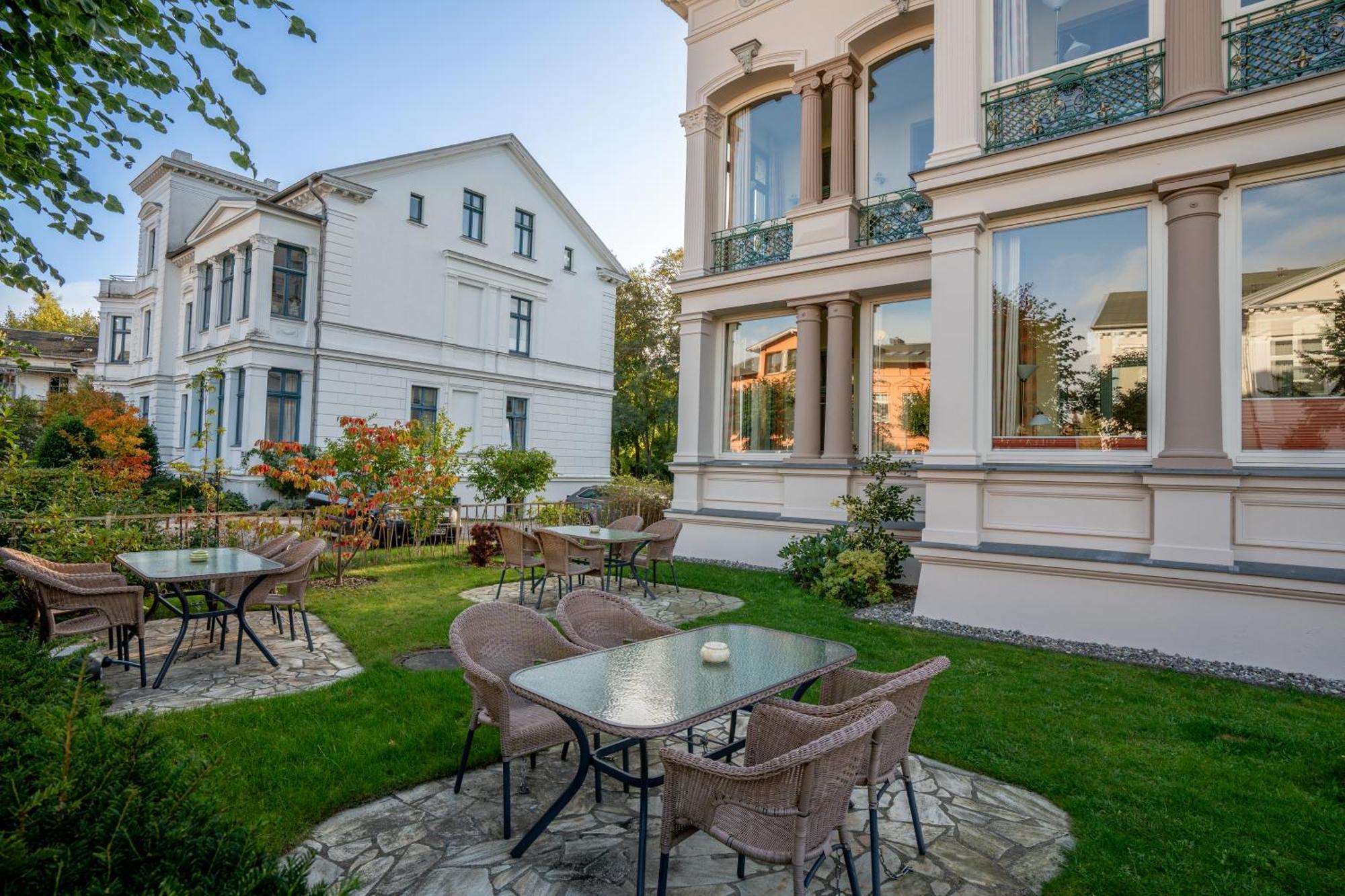 Villa Stock Appartement Mit Grosser Veranda Heringsdorf  Esterno foto